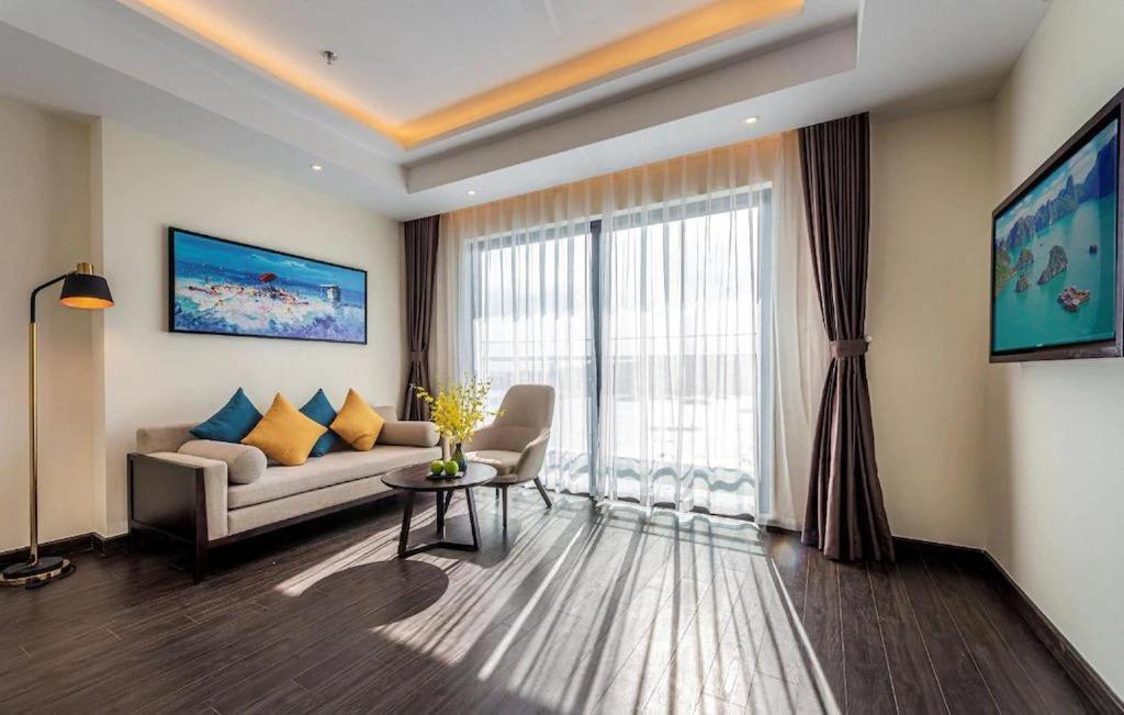 The 1108 Sapphire Ha Long Apartment Exterior foto